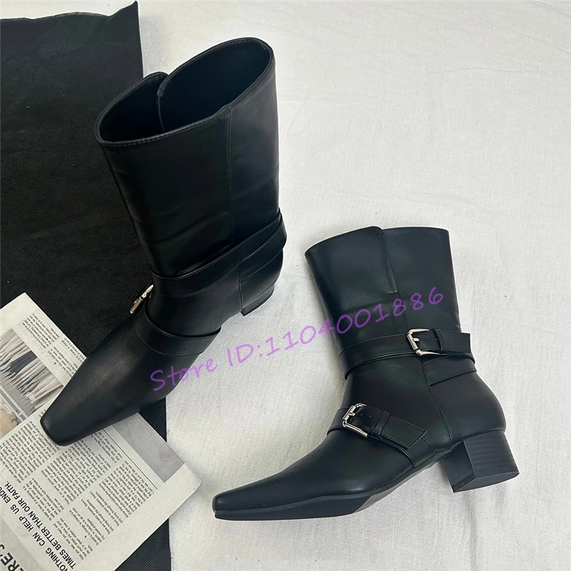 جلد أسود كعب سميك الأحذية الغربية الرجعية ساحة تو مشبك معدني دراجة نارية الجوارب ربيع الخريف موضة جديدة أحذية النساء