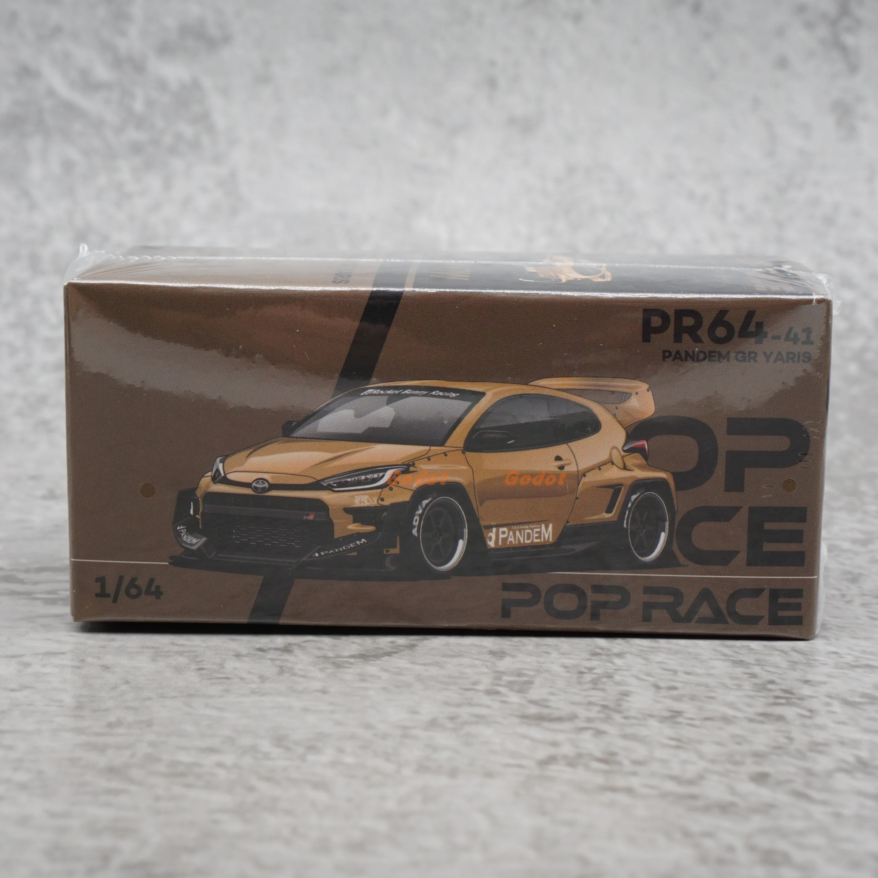 poprace 1/64 GR YARIS  alloy car model toy