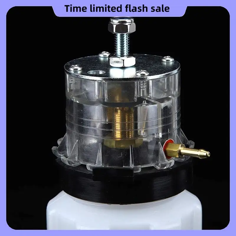 

A40T 4X Vacuum Pump Oil Pot 500Ml Milking Machine Plastic Oil Can For Cow Sheep Goat Milking Machine Accessory