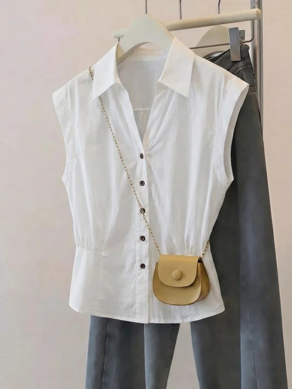 

Elegant White V-Neck Short Sleeve Shirt Women's Fashion Korean Style Loose Fit Breathable Skin-Friendly Summer New Arrival