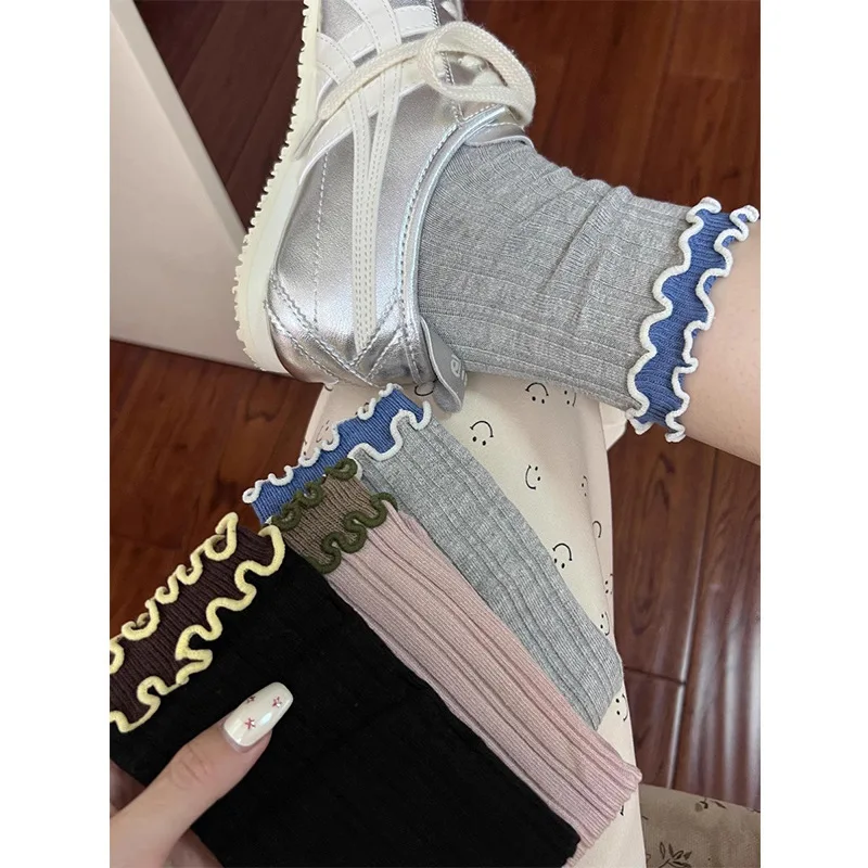 

New Spring Autumn Korean Ins Socks Fashion Retro Sweet Color-blocking Lace Mid-Calf Socks Cute Slouch Stackable Socks for Women