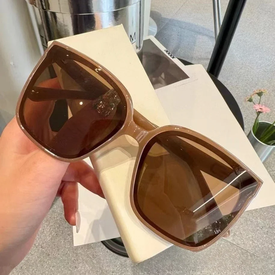 

2025 Fashion Unisex Polarized Sunglasses TR Material Big Frame Flat Integrated UV400 Protection Trendy Street Style Shades