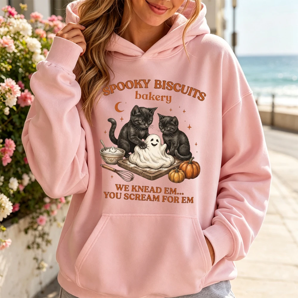 Halloween Spooky Biscuits Bakery Black Cat Ghost Dough We Knead Em Grafik-Langarm-Hoodie Herbst Niedlicher Damen-Sweatshirt