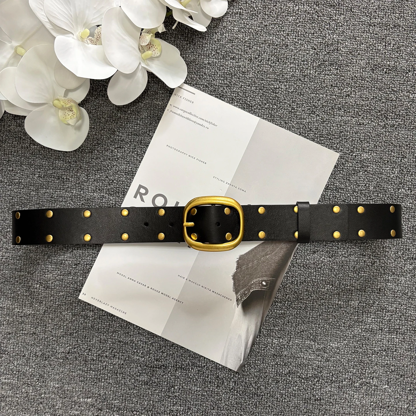 punk-calf-leather-rivet-leather-belt-antique-gold-metal-buckle-leather-decorative-pants-belt-casual-belt