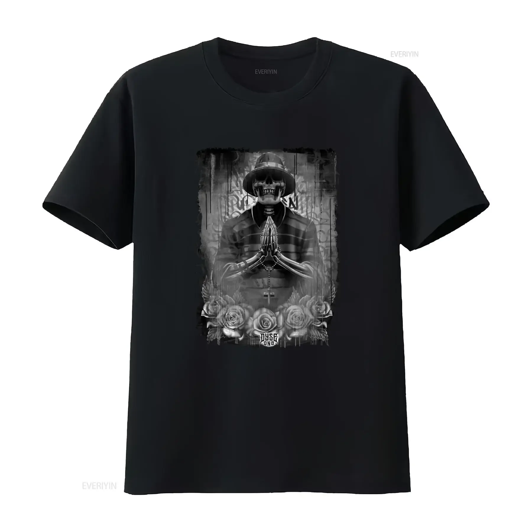 Camiseta Masculina Gangster Prayer Dyse One com Arte de Tatuagem Chicana, Design de Rosário Lowrider, Moda Streetwear Única, Estilo Vintage Lavado