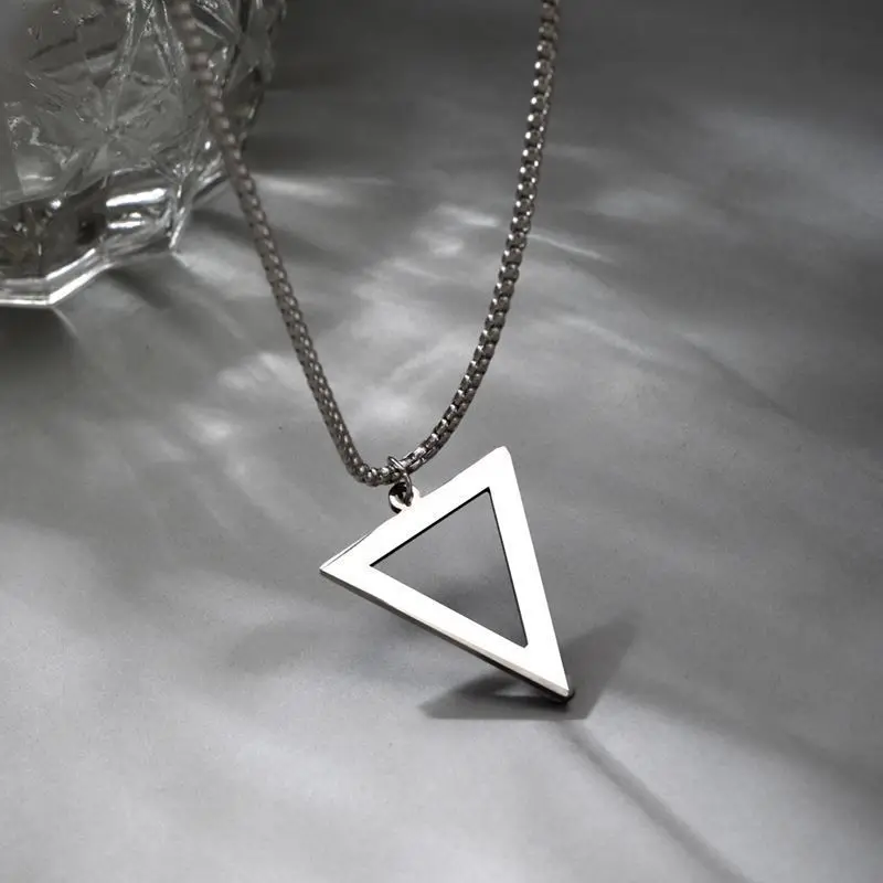 HNSP Stainless Steel Inverted Triangle Pendant Chain Necklace For Men Cool Simple Jewelry Accessories