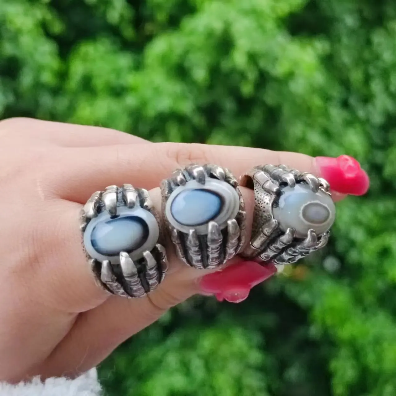 

1pcs/lot s925 Sterling Silver Vintage Skull Ghost Claw Inlaid Eye Onyx Ring Adjustable male precious accessories gem jewelry