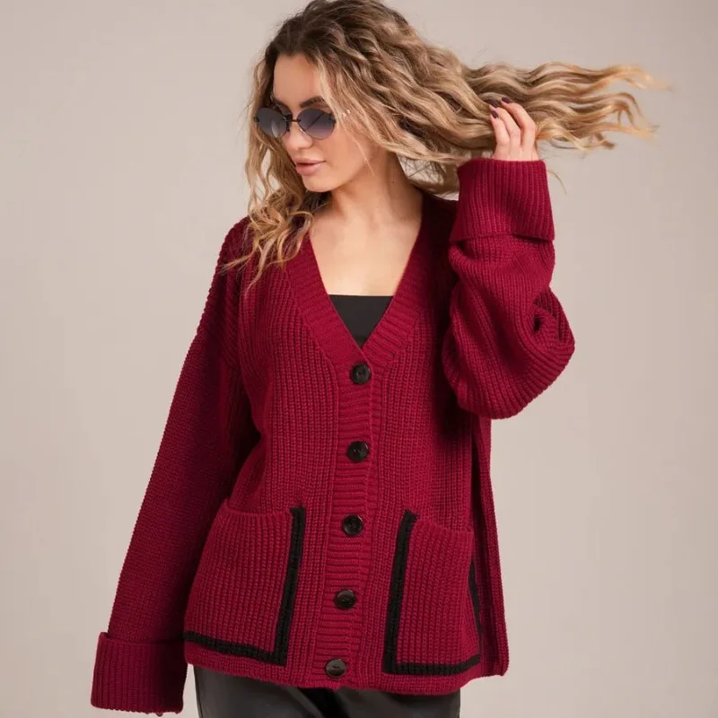 

European and American Pocket Contrasting Knitted Cardigan 2025 Spring and Autumn New Loose Plus Size V-neck Sweater Women's Coat