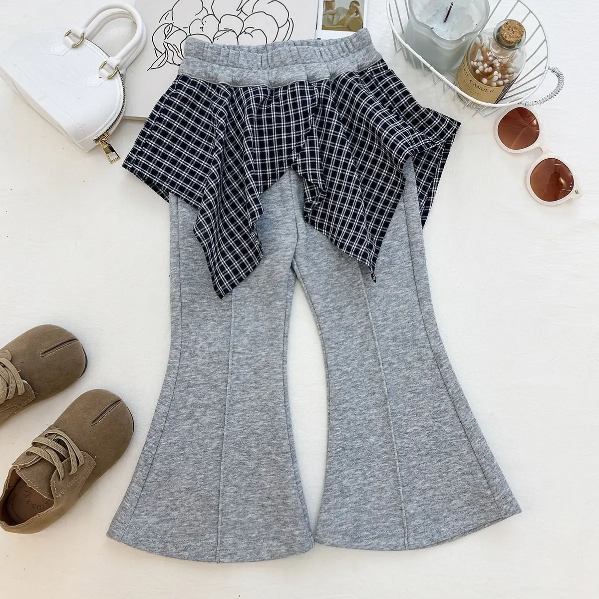 2026 Autumn New Girls Plaid Sweater Set Bow Micro-pull Pants Three-piece Set