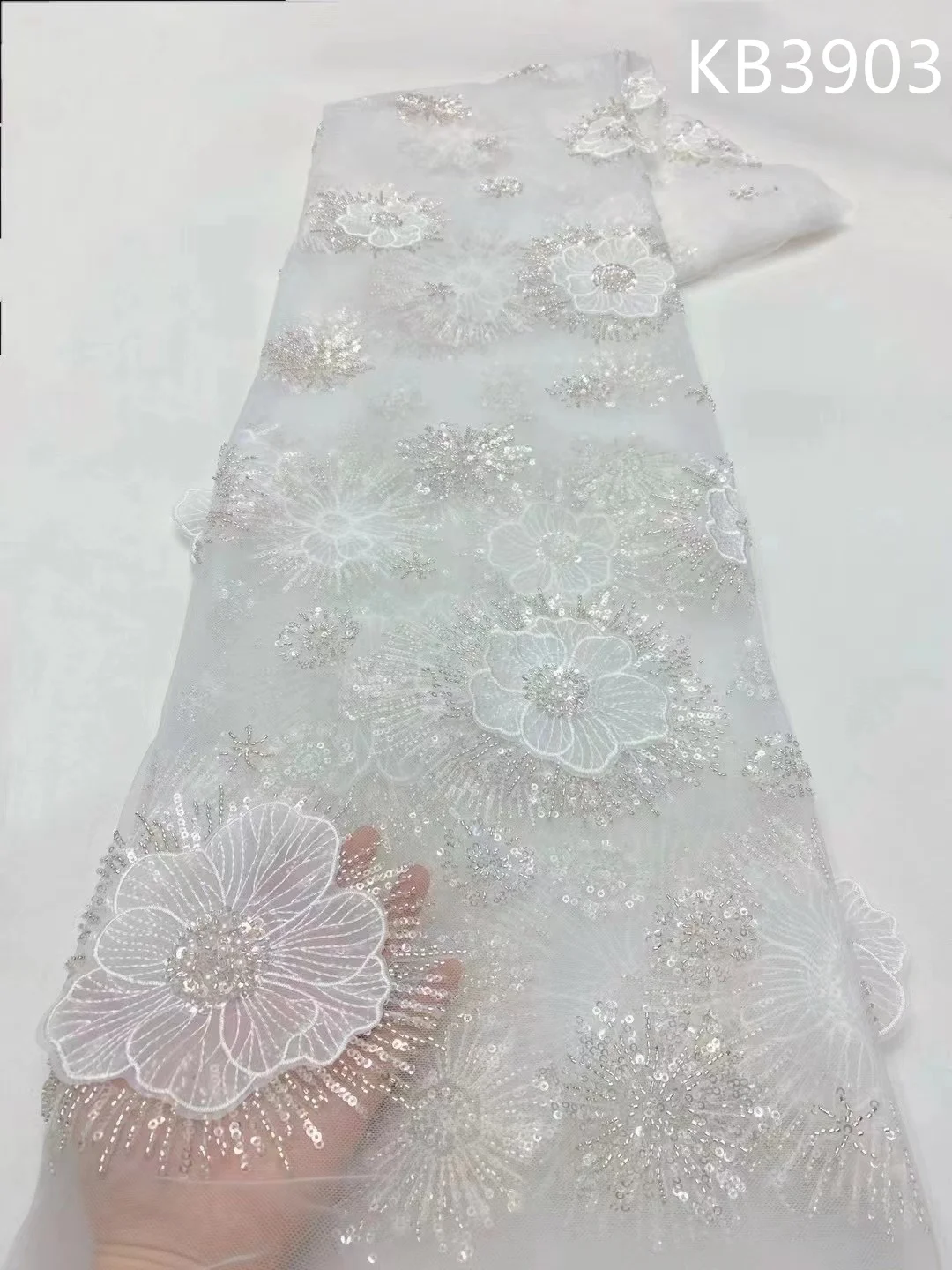 

White 3d Flower Lace Fabric Sequin Embroidered Lace Fabric Elegant Luxury Evening Dress 2024 3d Flower Lace for Sewing KB3903