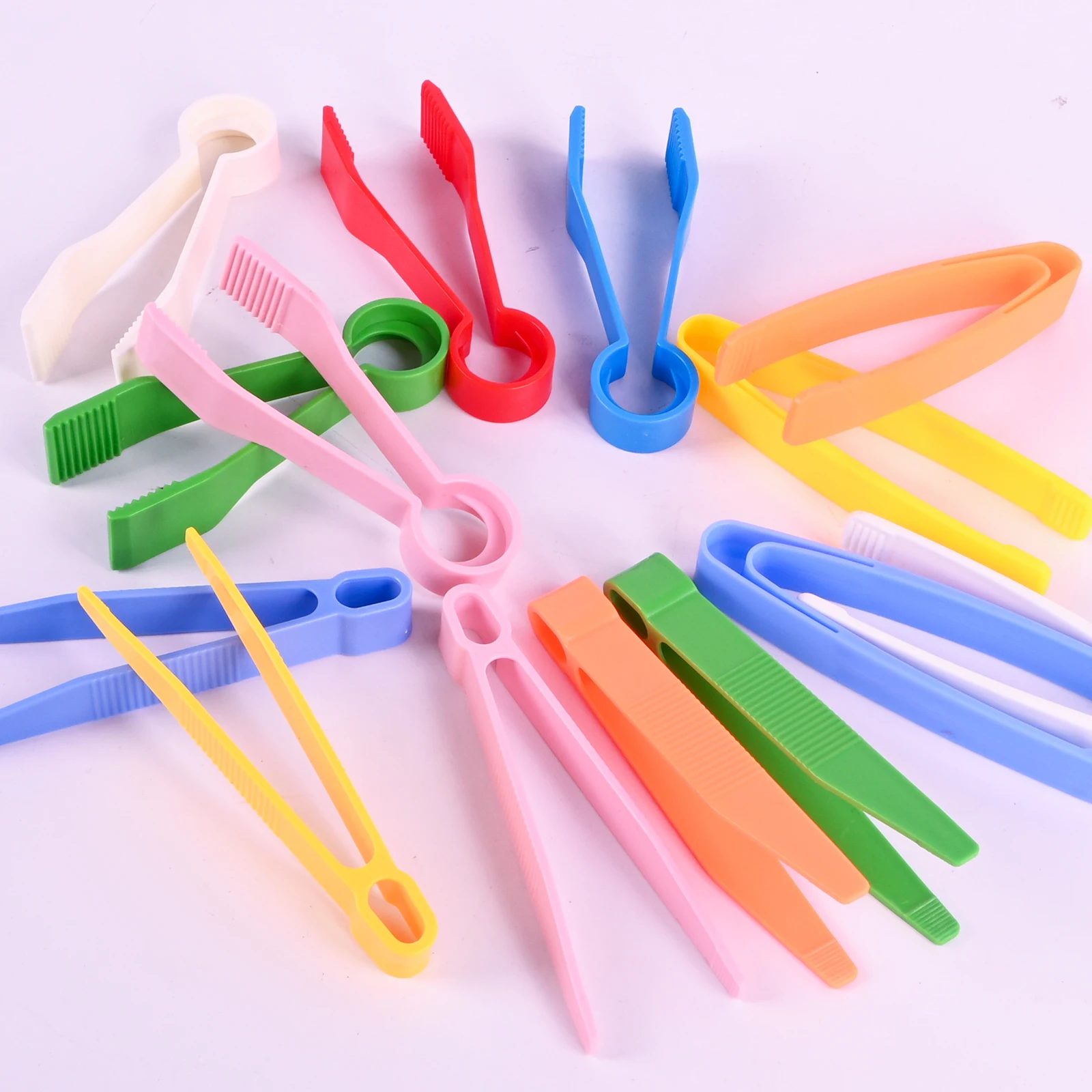 Children's Colored Plastic Tweezers - Fine Motor Skills And Learning Toys, Mixed With Multiple Colors