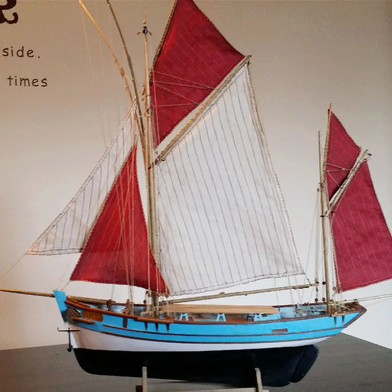 Wooden French St. Gilles Des Troyes Fishing Boat Model Kit DIY Hand-assembled Sailboat Model Kit Toy Gift Ship Model Ornaments