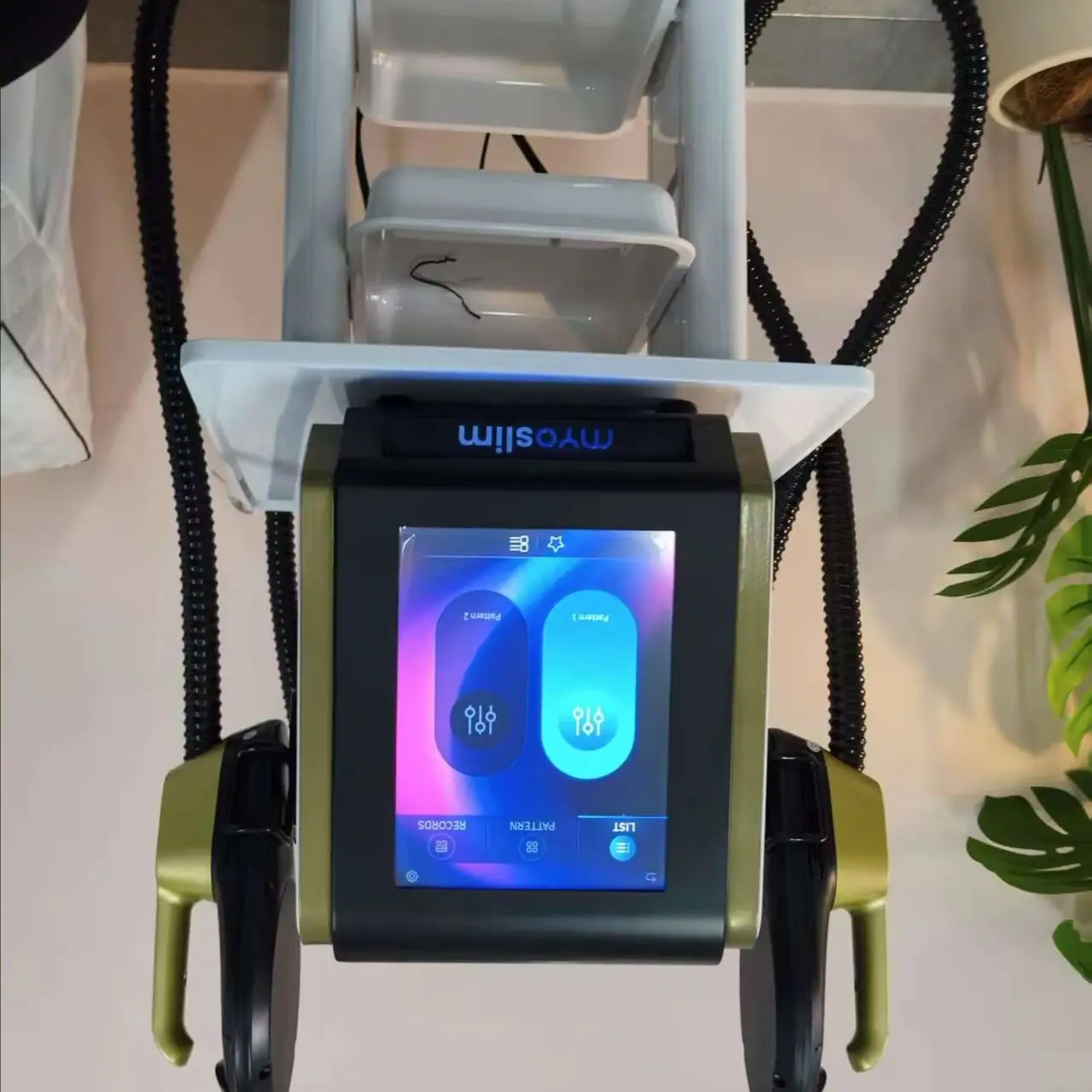 

Аппарат для коррекции фигуры HIEMT 6500W RF 15T 200HZ MYOSLIM: электромагнитный стимулятор высокой интенсивности для роста мышц и сжигания жира