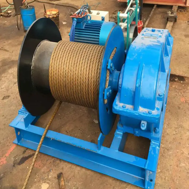 Vertically lift or horizontally and obliquely draw heavy weights 1 Ton Electric Winch