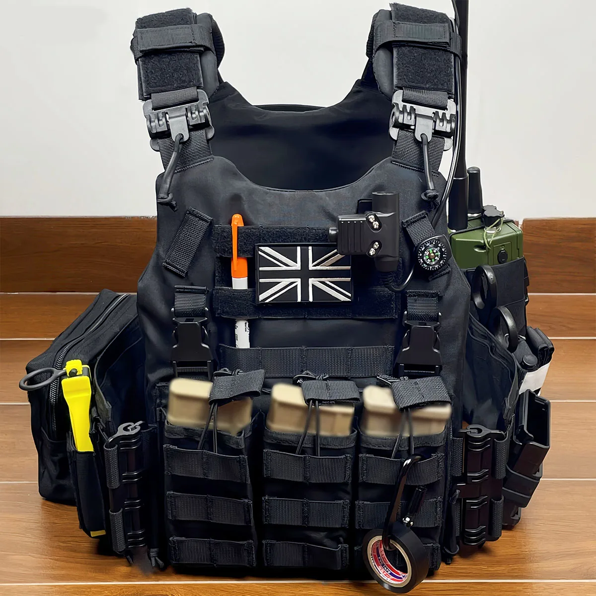 Tactical Combat Vest Quick Release Lightweight Garment MOLLE Modular Pouch System Adjustable Vest for Training Cosplay Equipment