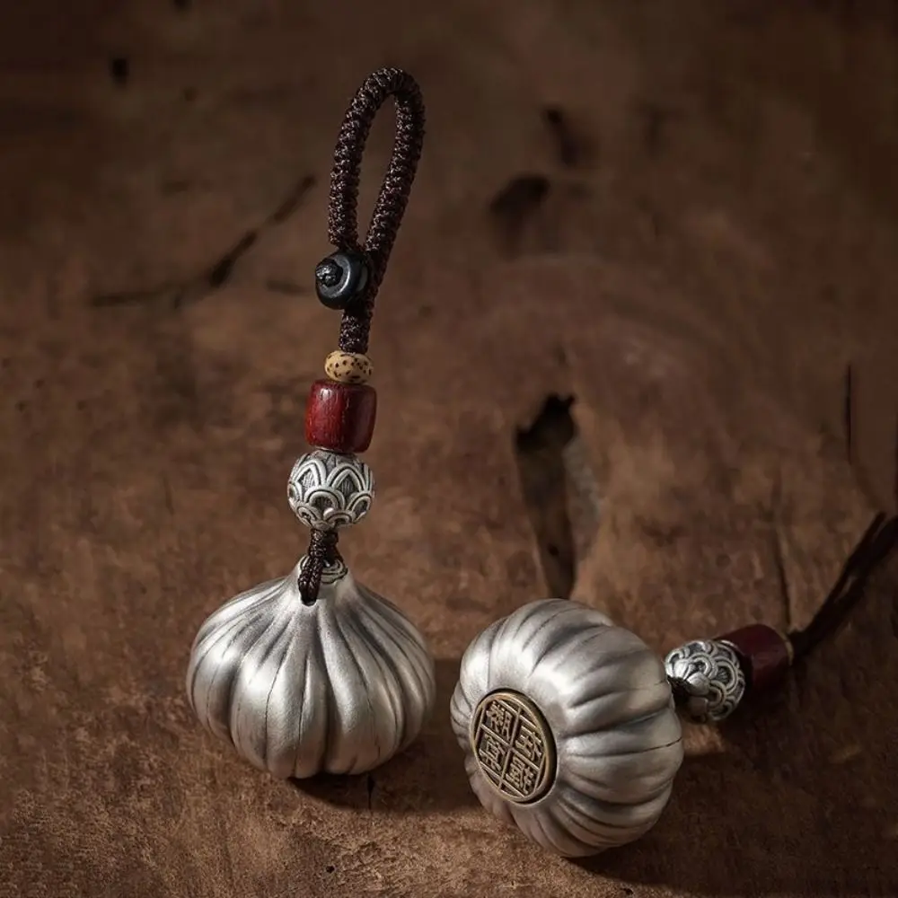 Unique Vintage Style Garlic Pendant Key Rings Necklace Garlic Circle Charms Rotatable Silver Garlic Keychain Car Charm
