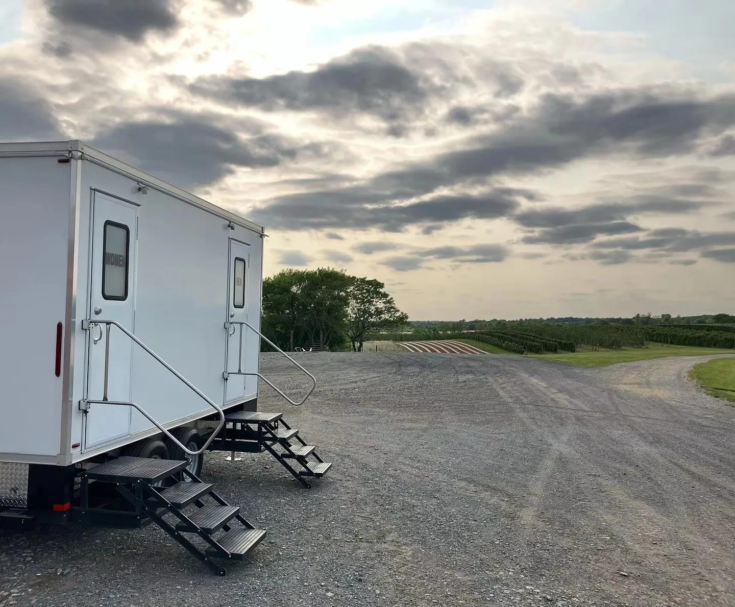 Portable Trailer Toilet with Integrated Waste Tank for RV Camping Campers & Construction Sites-Easy Installation & Cleaning