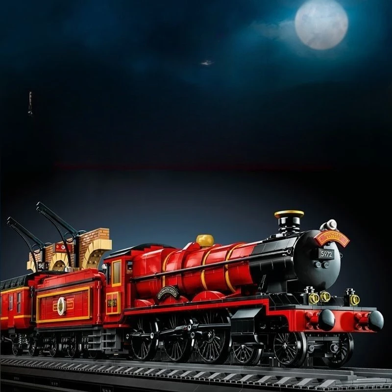 2026 New Red Orient Express Toy Model, Suitable For Home Decoration And Adult Holiday Gifts