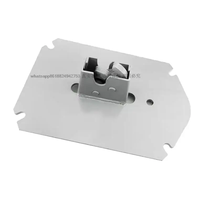 For HITACHI ZX ZAX120/200-6 Excavator cab door buckle lock cover Door buckle lock cover decorative plate excavator accessories