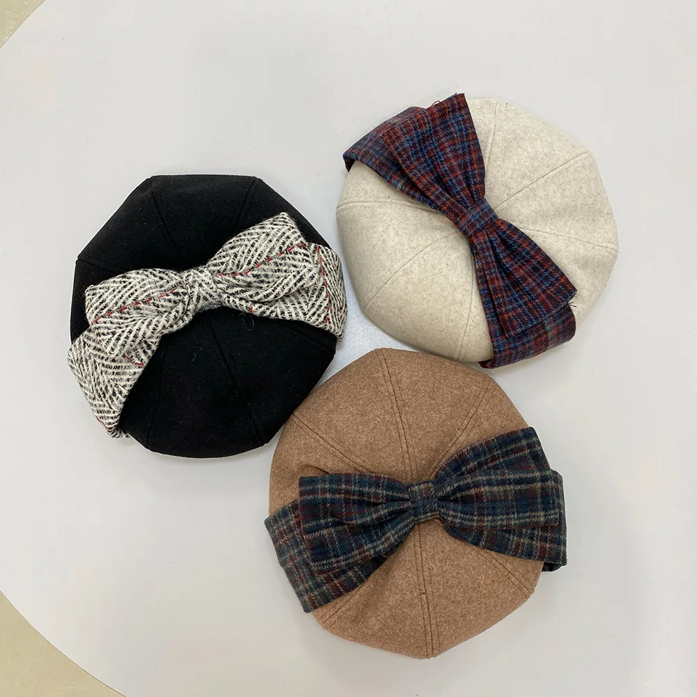 Fashion Children Woolen Beret with Checkered Bow Tie Beret for Kids Bonnet British Style Girl's Painter Hat Hair Accessories