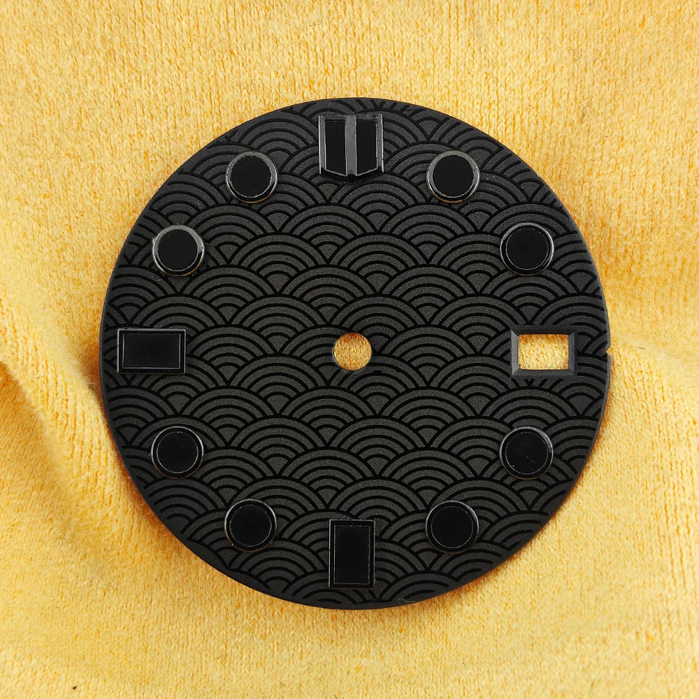 DC Dial NH35 Dial 28.5MM Seigaiha Pattern Dial Fish Scale Wavy Pattern C3 Luminous Date Window NH35 Series NH35 Watch Mod