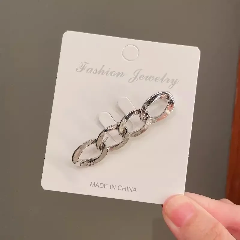 Simple Fashion Chain Pins Brooch for Women Waist Tighting Clip Safety Pin Brooch Sweater Cardigan Buckle Brooches Jewelry Gift