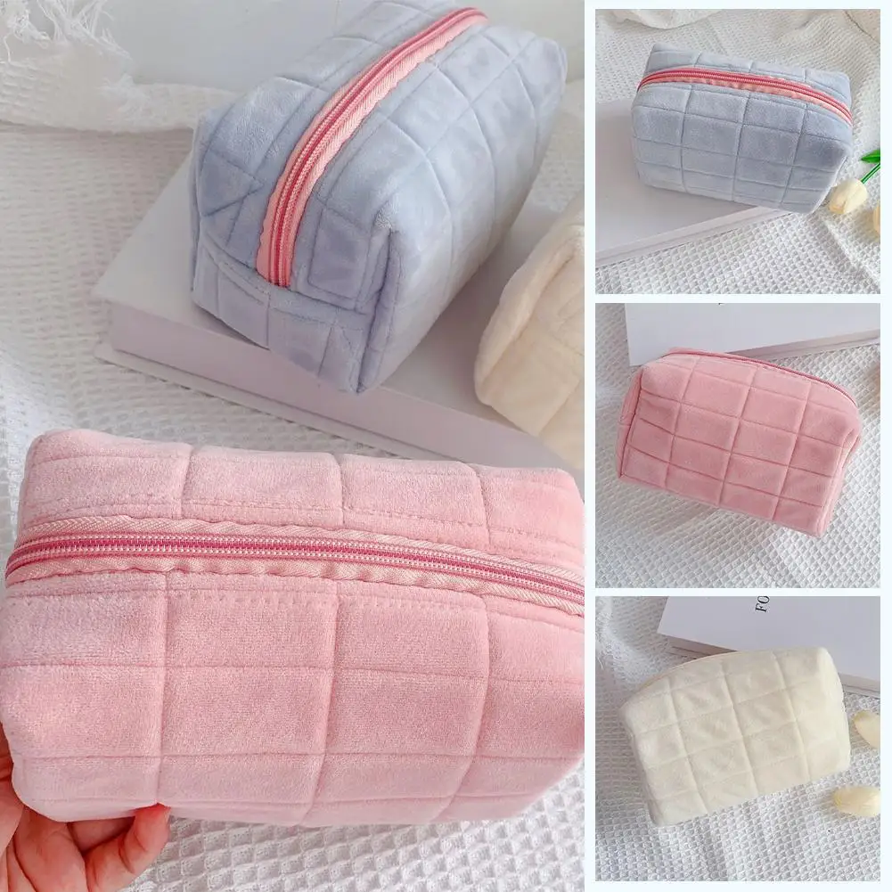 Cute Soft Plush Small Cosmetic Bag Portable Travel Pouch Solid Color Zipper Toiletry Storage Organizer for Women Makeup Bag