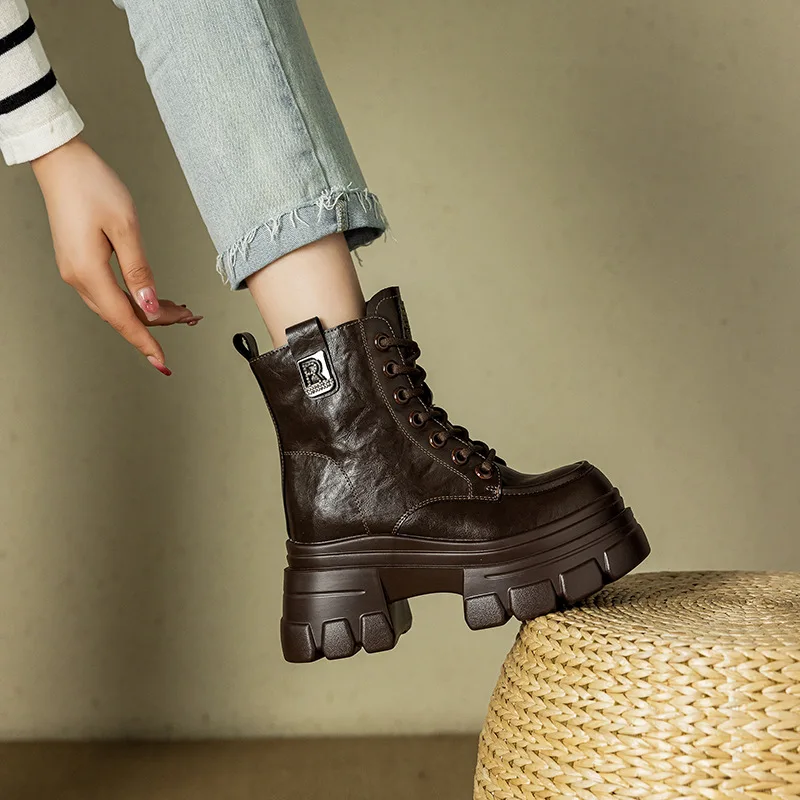 

Женские ботинки 2026: Новая коллекция весна-осень, короткие ботинки на толстой подошве с вельветом, ретро-обувь на высокой платформе