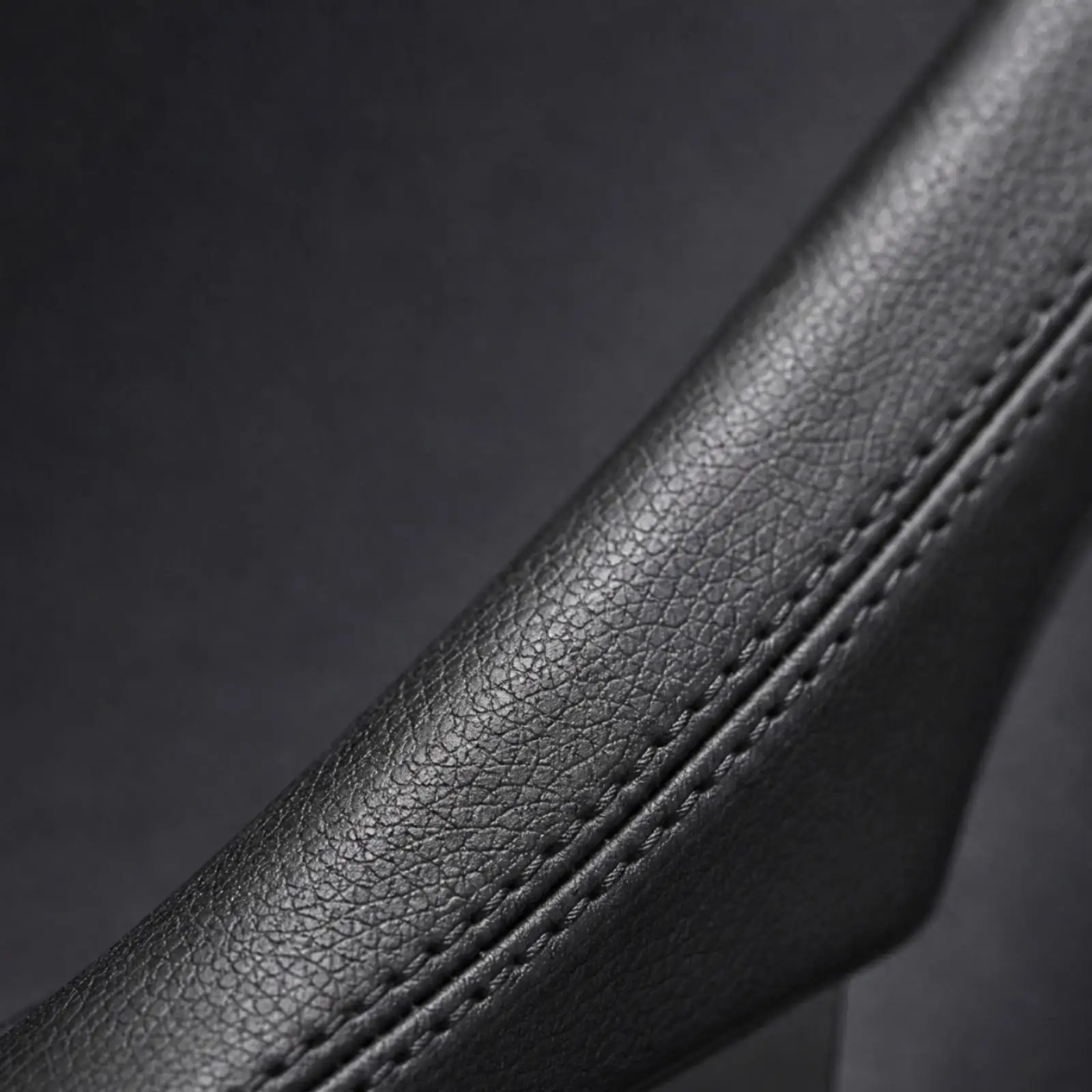 German Luxury Car 5 Series Interior Door Pull Handle Assembly OEM Replacement Door Pull Handle with Leather Cover Stitched