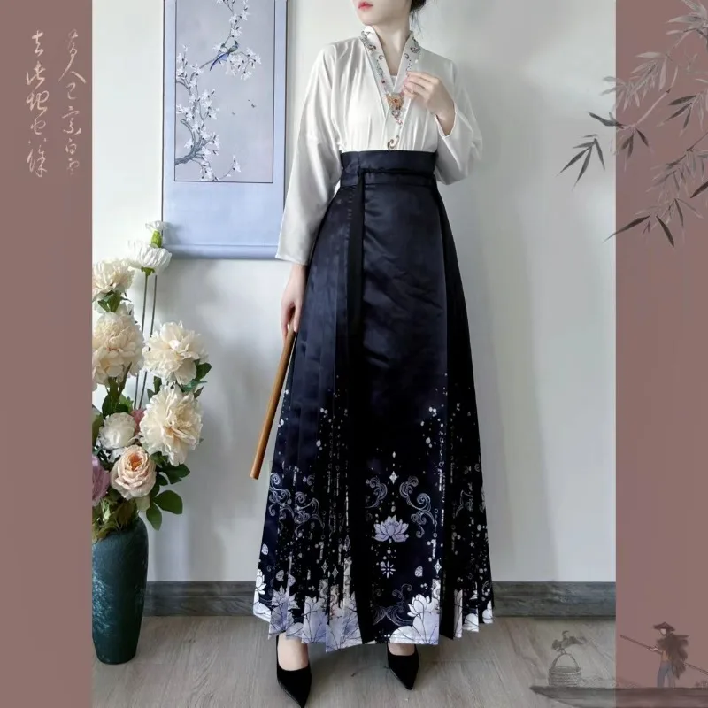 

Chinese Style Women's Spring and Autumn Long-sleeved Top High Waist A-line Horse Face Skirt Two-piece Set Fashion Female Clothes