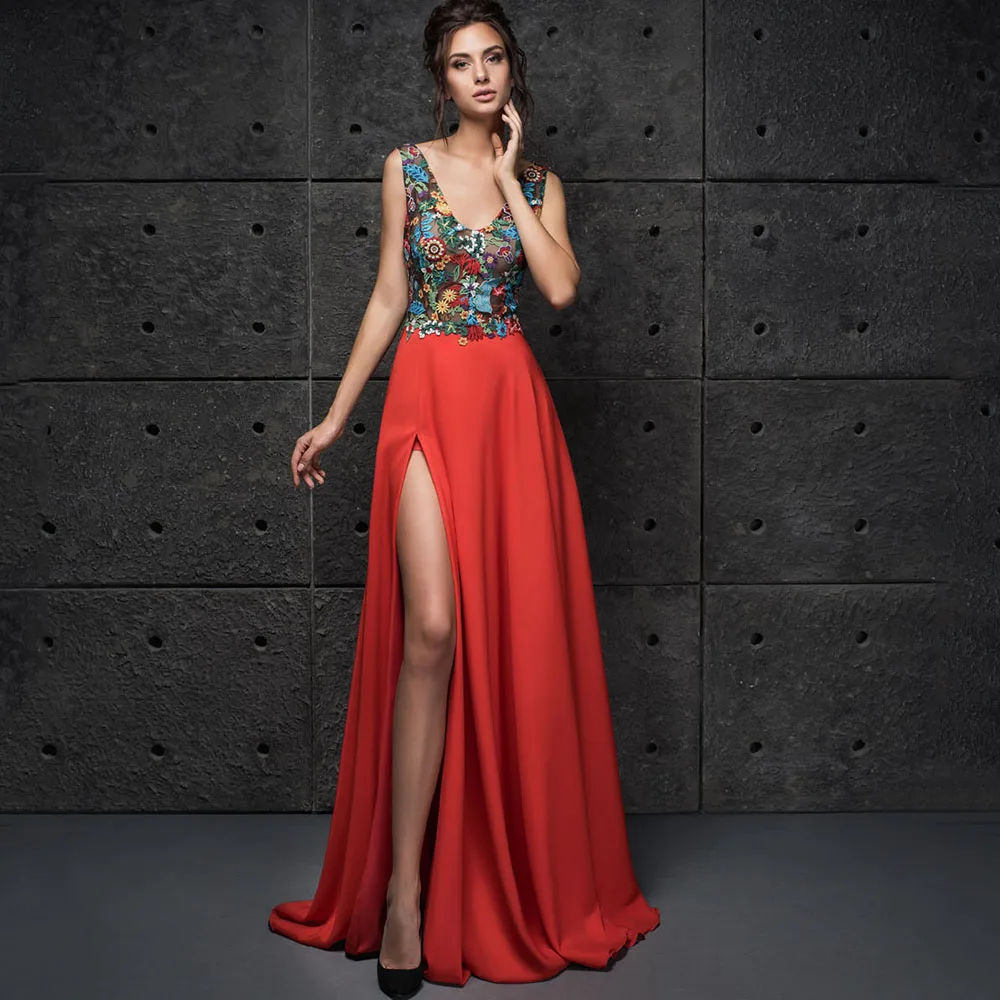 Classic Red V-Neck Embroidered Evening Dress Sexy Side Slit Sleeveless Exquisite Backless Women\'s Party Vestidos De Noche