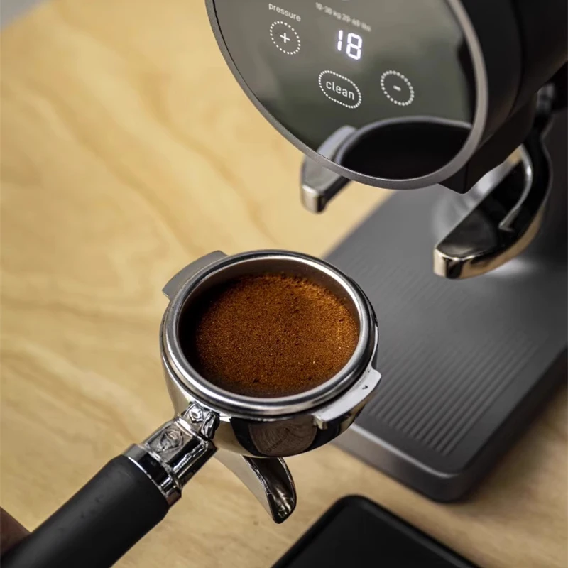 Pressino per caffè elettrico automatico pressino da 58 mm Martello per polvere di caffè commerciale Pressa piatta in acciaio inossidabile Pressa per polvere elettrica