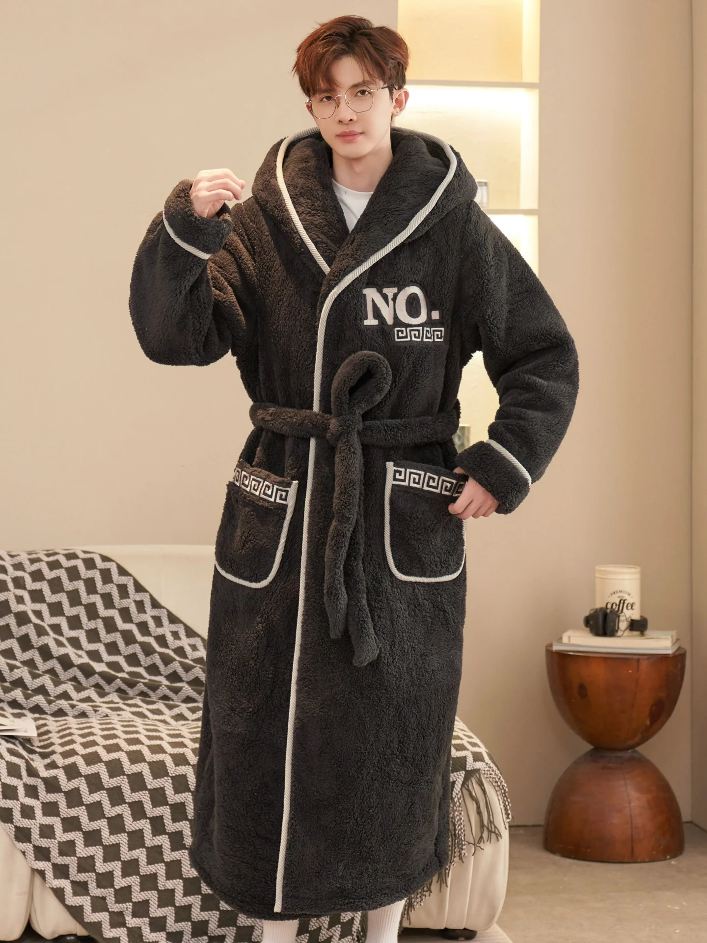 accappatoio-in-pile-corallo-extra-lungo-imbottito-ideale-per-l'inverno-da-uomo-con-cappuccio-in-morbido-tessuto-peluche-taglia-grande-comodo-per-la-casa