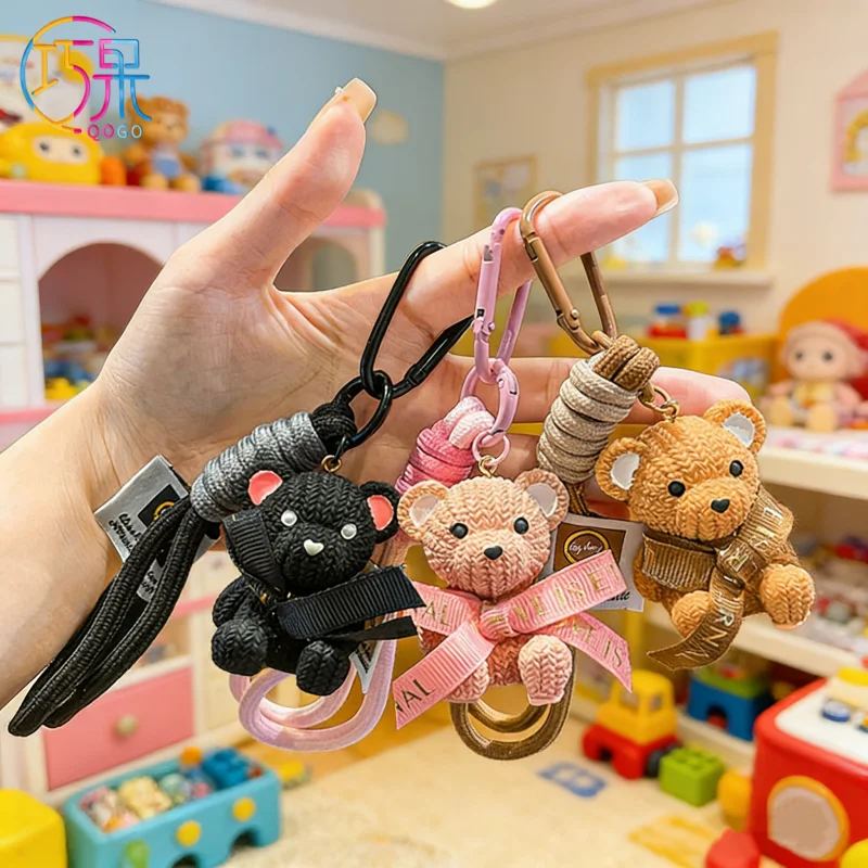 Creative cute cartoon resin sitting bear doll keychain exquisite fashion bag pendant gift for friends