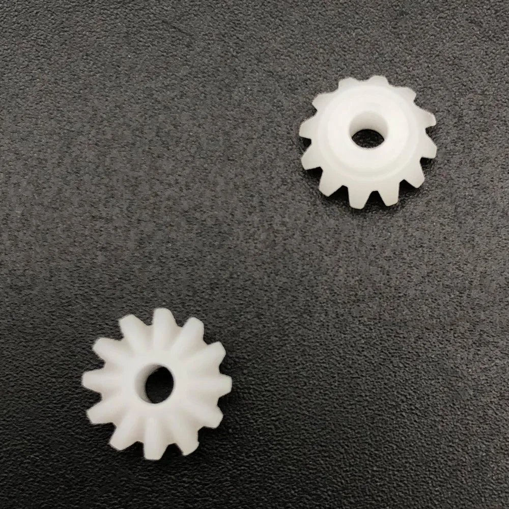 50Pcs 0.5M Modulus Plastic Bevel Gear - S122.5A 12 Teeth (12T) 2.45MM Aperture (Tight Fit for 2.5MM Shaft) 4.3MM Height × 8.9MM