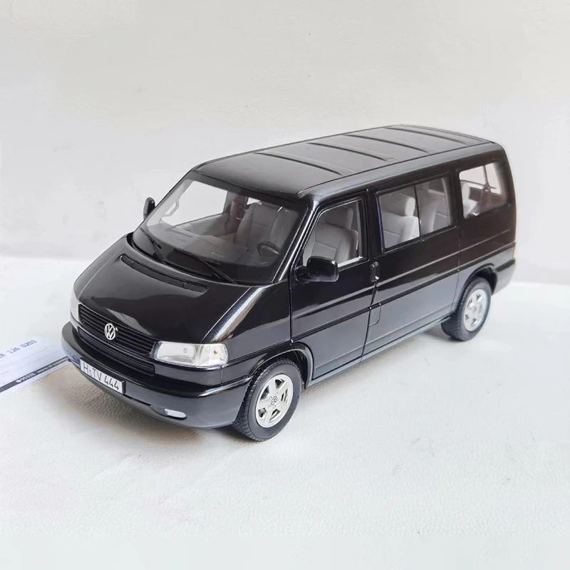 Diecast 1:18 Scale T4 T4B Van Simulation Alloy Car Model Toy Collectible Ornaments