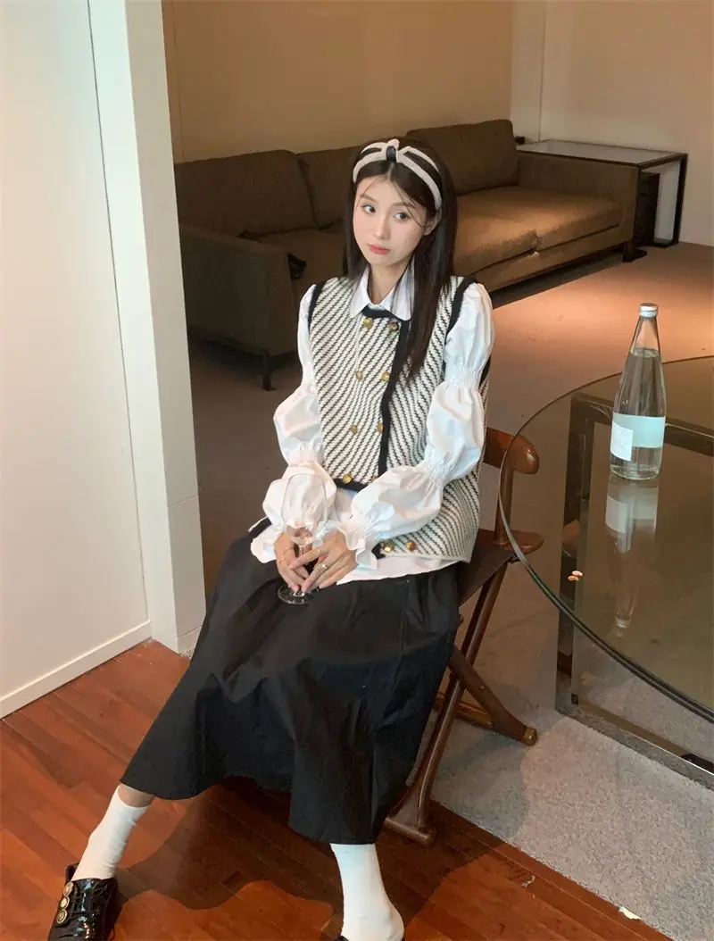 French Gentle Style Set Design Sense Vest Spring and Autumn Bubble Sleeve Shirt High Waist Loose Skirt 3-piece Set