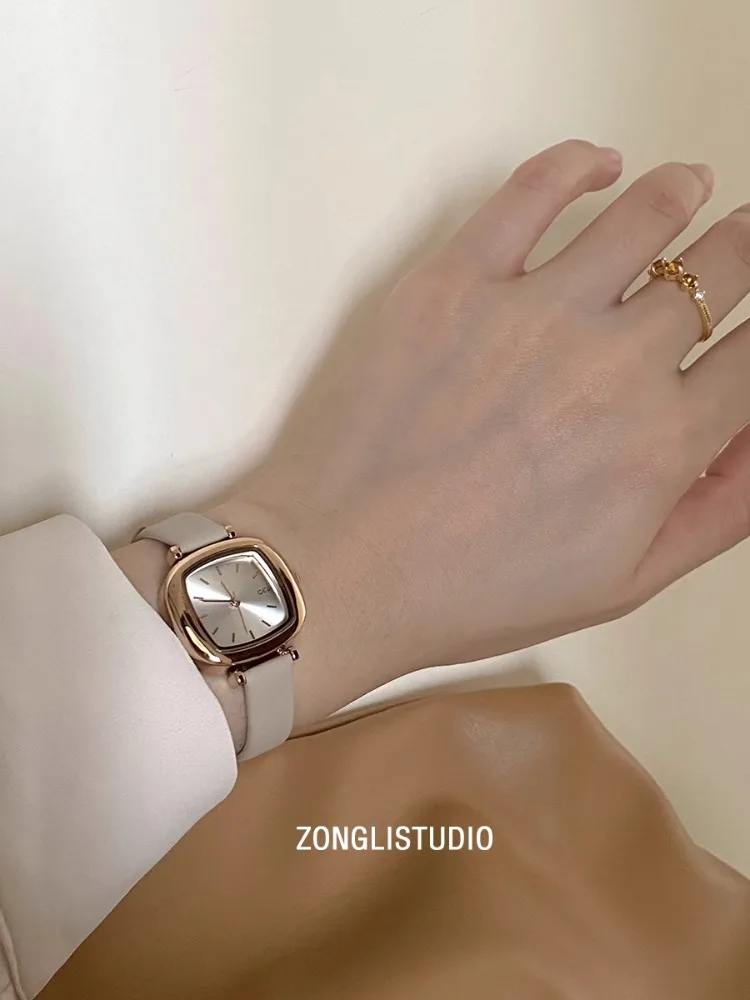 2025 New Women Quartz Watch Fashionable Square Leather Casual Minimalist Style Rose Gold Watch Girls for Watch