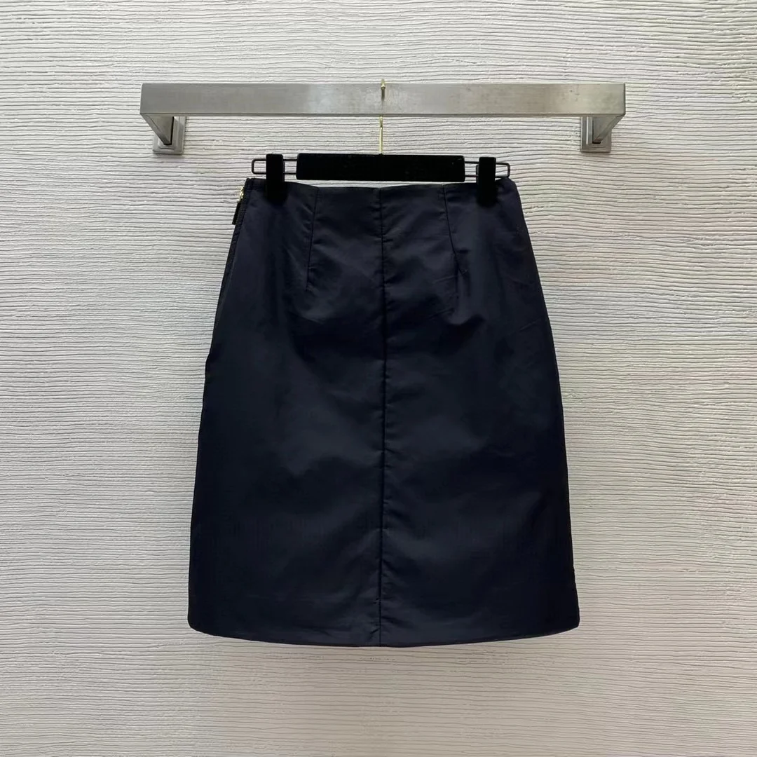 

2024 new women's nylon classic side zipper high waist slimming skirt