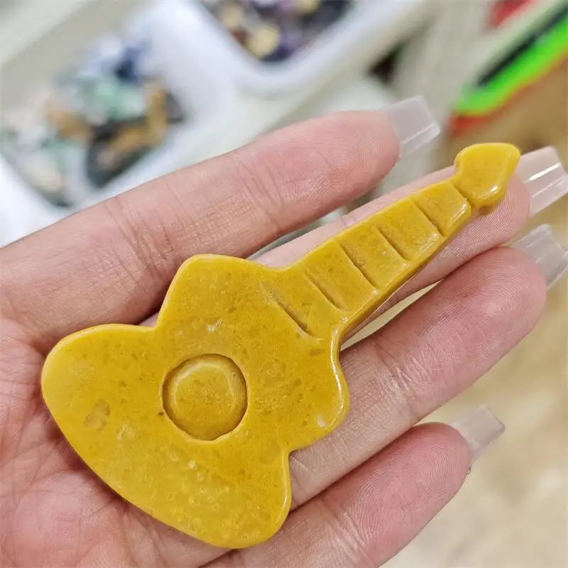 Natural Purple Mica Yellow Quartz Guitar Carving Crystals Crafts As Halloween Ornaments Gifts Or Home Room Decoration 1pcs