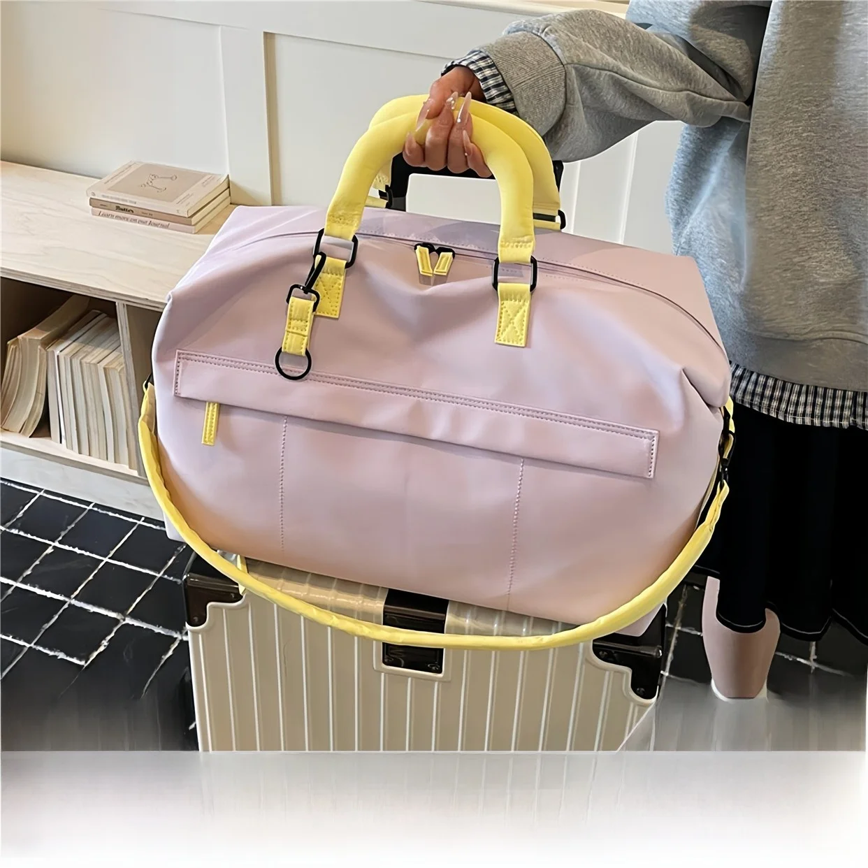 borsa-da-viaggio-leggera-con-cinghia-per-bagagli-da-portare-a-tracolla-o-a-mano-ideale-per-brevi-viaggi-di-lavoro-con-ampia-capacita-di-stoccaggio-realizzata-in-tela