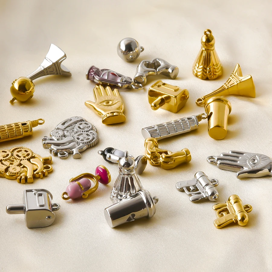8Pcs Stainless Steel Building Charms DIY Three Dimensional Mechanical Gear Heart Relief Stone Pillar Flower Clock Tower Pendant