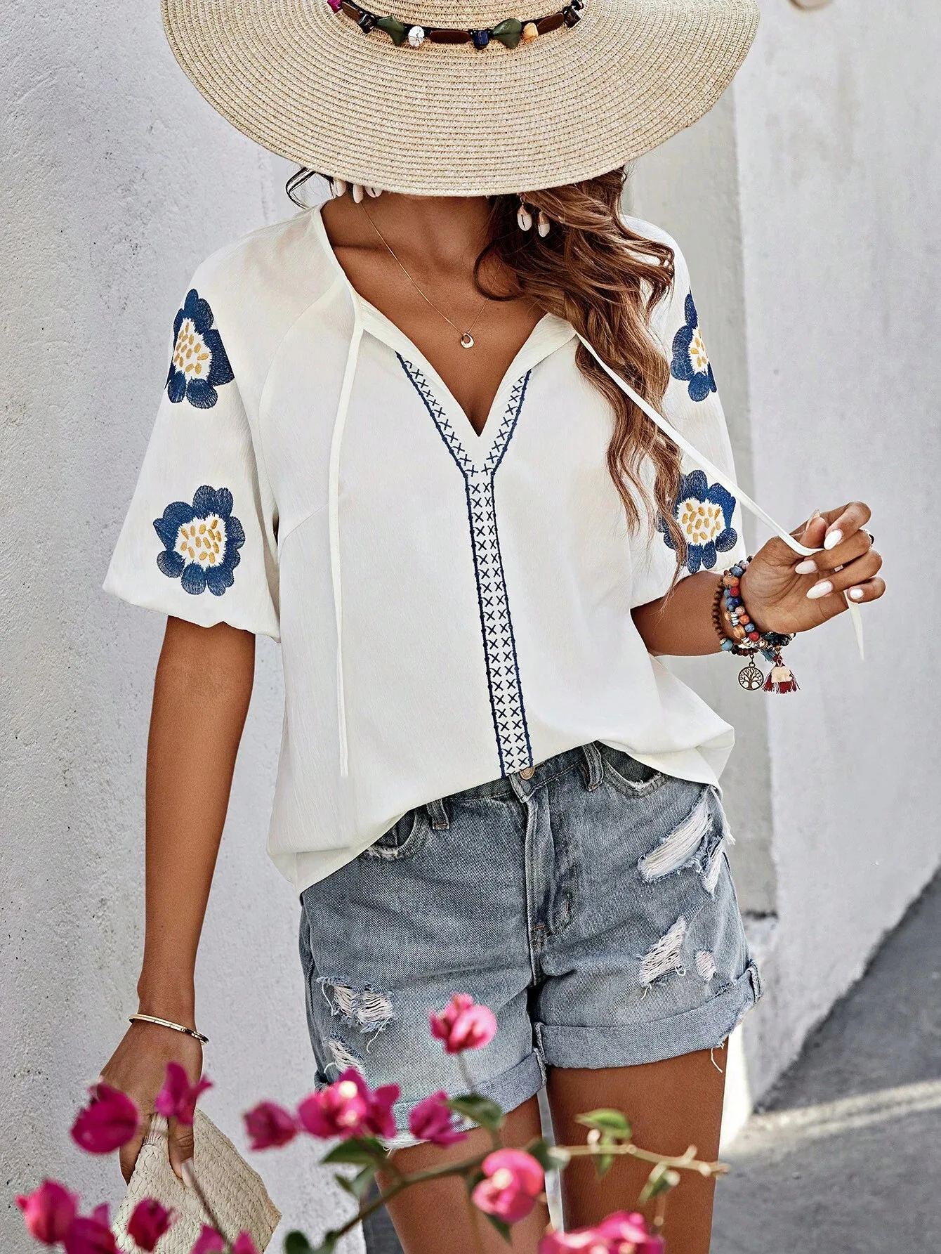 New Summer Women's Shirt V-neck Lace-up Loose Floral Embroidery Fashion Girl Casual Versatile Blouses for Female