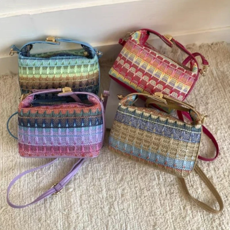 Bolsa de ombro crossbody de tecido colorido, grade de cor de contraste arco-íris estilo étnico bolsa de estilingue feminina, bolsa de embreagem de palha de ráfia boho