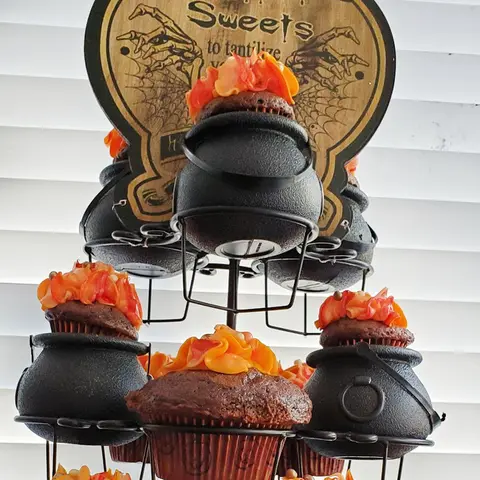 6/12/18 st Halloween Godishink Mini Svarta Godiskittlar Kittelkruka Bus eller Treat Hållare Halloween Festdekoration Rekvisita 10 best sales godisbordsdekorationer - №9