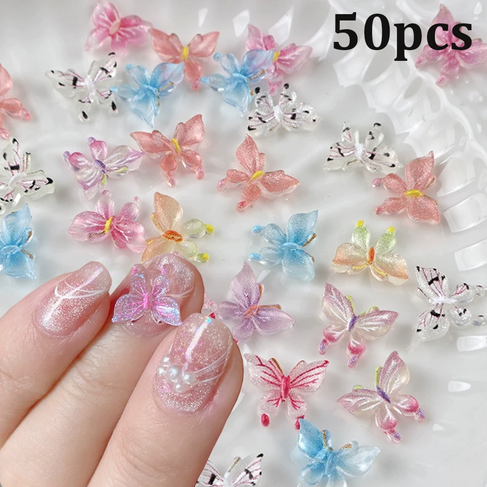 50 szt. Mieszane Aurora Gradient Motylki Żywiczne Ozdoby do Paznokci Flatback Mini Kryształowe Motyle Dekoracje do Paznokci 3D DIY Figurki Części