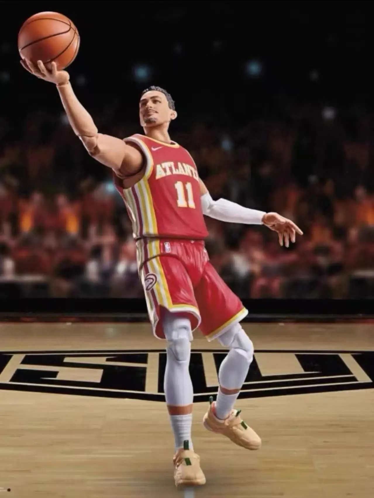 هاسبرو NBA Starting Lineup Series Atlanta Hawks No. 11 شخصية تراي يونغ مقاس 6 بوصة