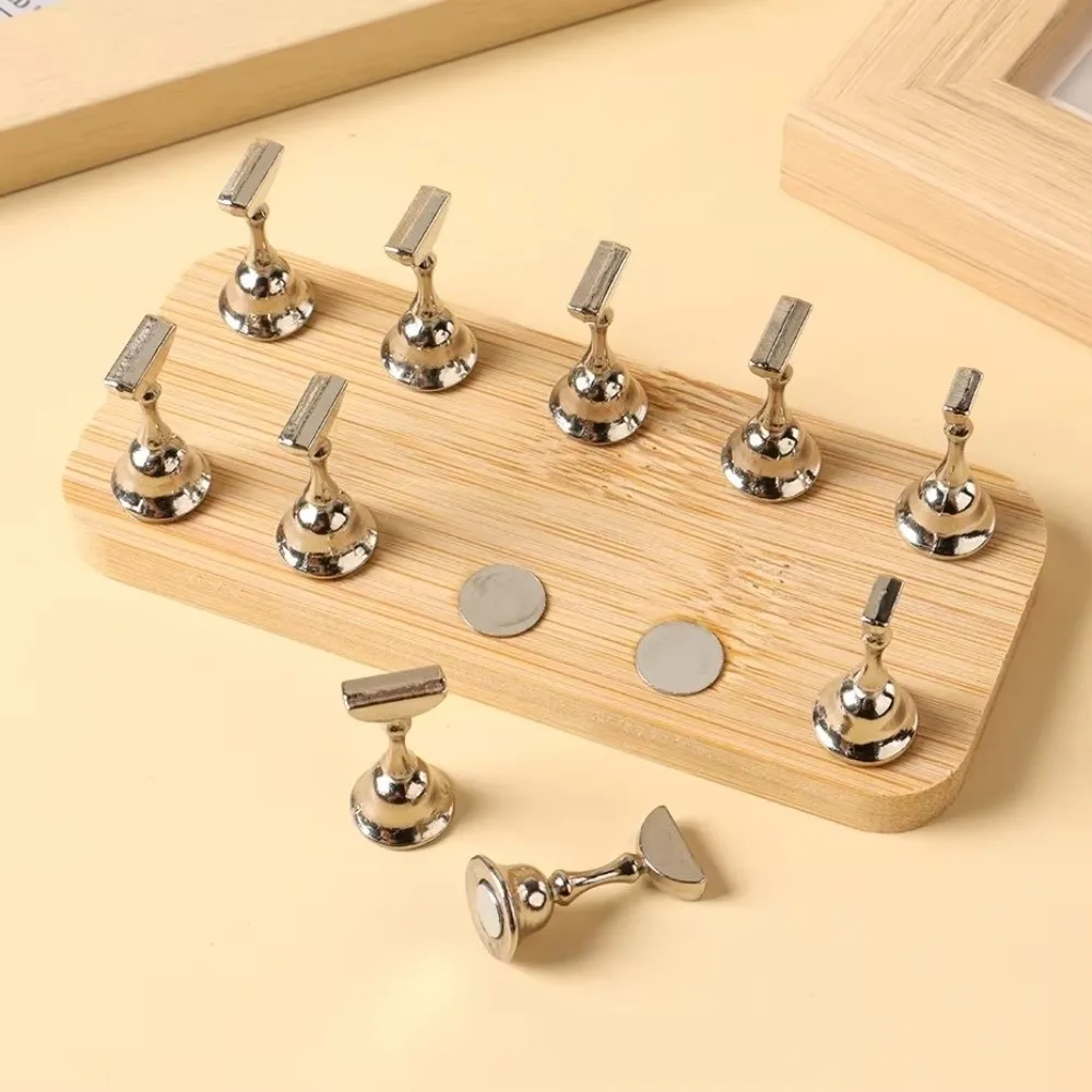 Durable Practice Holder Magnetic Nail Practice Stand Adjustable Nail Art Nail Display Stand Fake Nail Display Stand