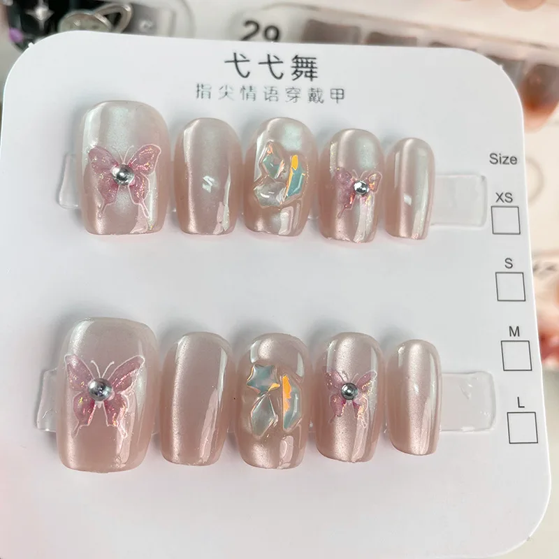 Girly Heart Y2k Farfalla alla moda che indossa decorazioni per unghie Decorazione fatta a mano con ciondolo per dita fai da te Regali per ragazze