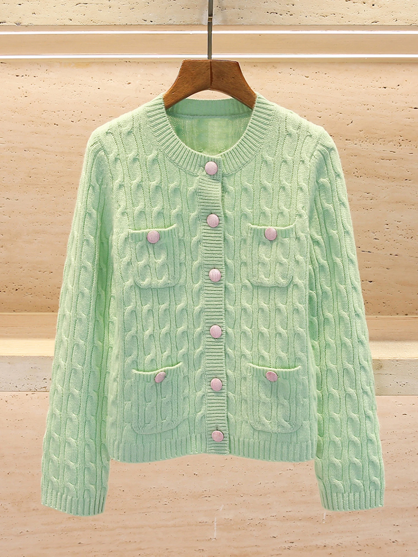 

Женский вязаный кардиган свободного кроя, весна 2026, модный французский стиль, стандартный крой, средней мягкости, с длинным рукавом